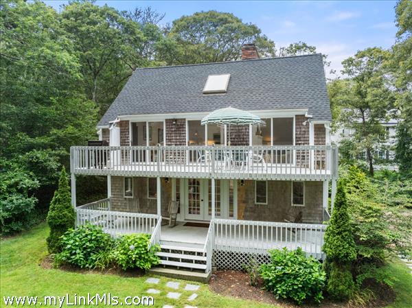 vineyard haven luxury homes